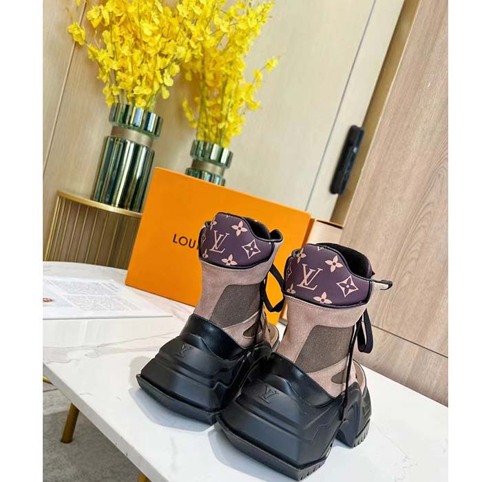 Louis Vuitton LV Unisex LV Archlight 2.0 Platform Ankle Boot Khaki Green Suede Calf Leather