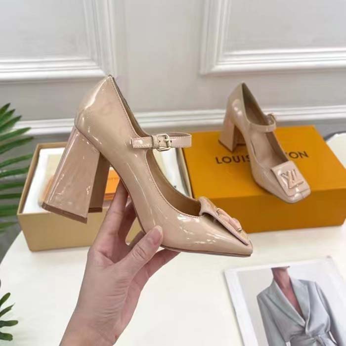 Louis Vuitton LV Women Shake Pump Nude Pink Patent Calf Leather Lambskin 8.5 CM Heel