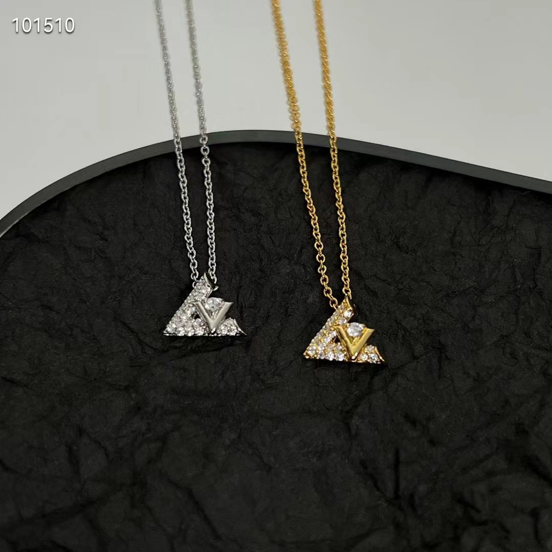 Louis Vuitton Unisex LV Volt One Pendant White Gold 36 Diamonds 0.16 CT