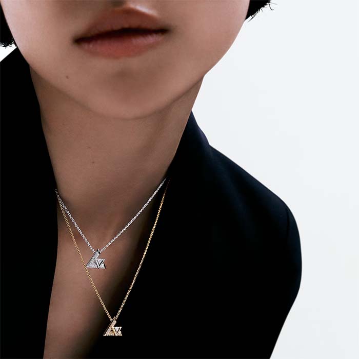 Louis Vuitton Unisex LV Volt One Pendant White Gold 36 Diamonds 0.16 CT