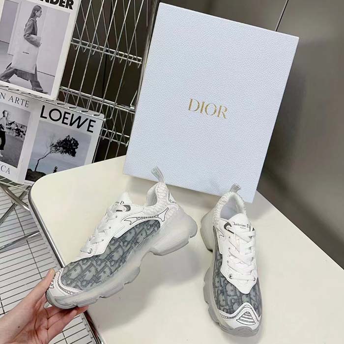 Dior CD Unisex Dior Vibe Sneaker Gray Dior Oblique Technical Fabric Transparent Rubber