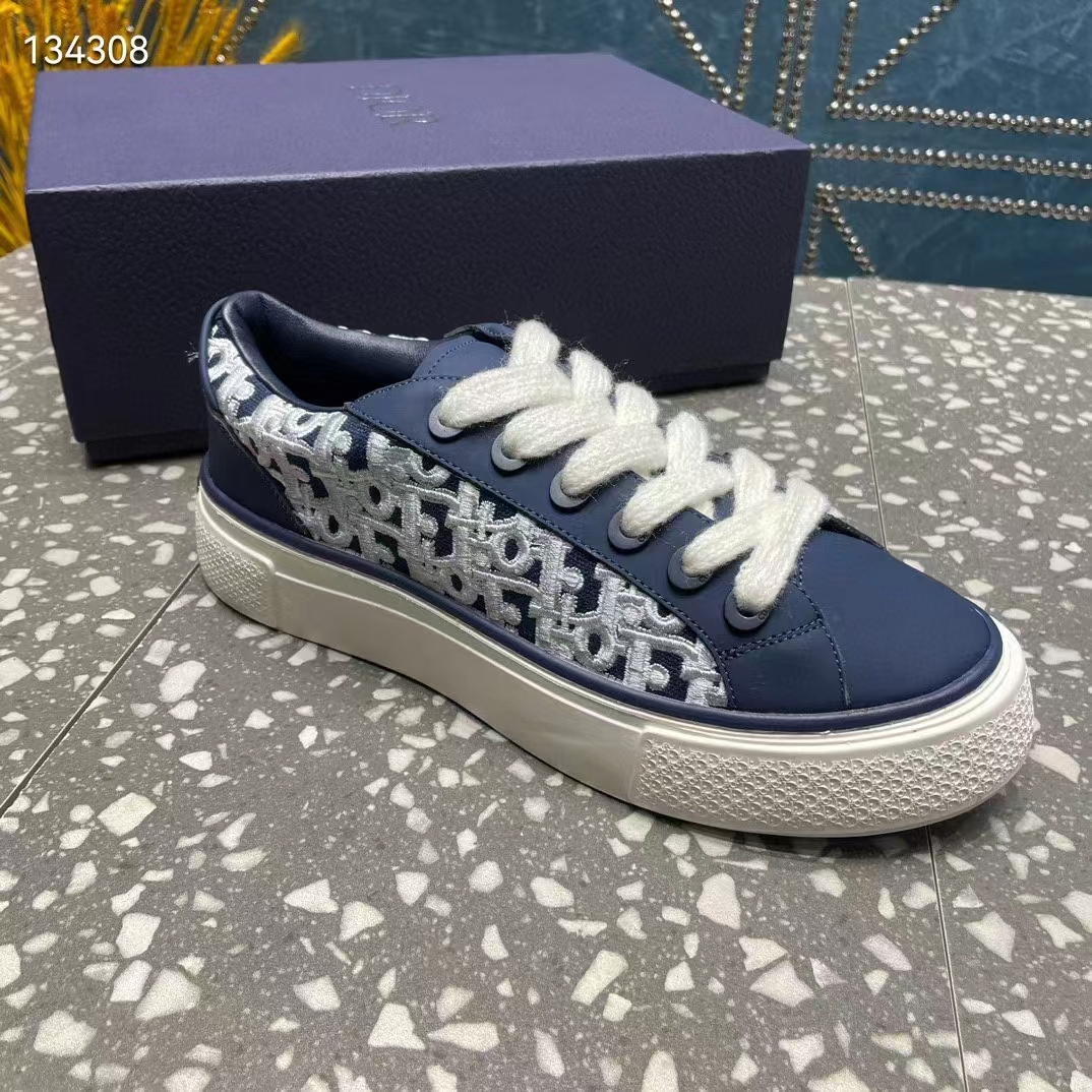 Dior Unisex CD B33 Sneaker Navy Blue Smooth Calfskin Cream Oblique Raised Embroidery