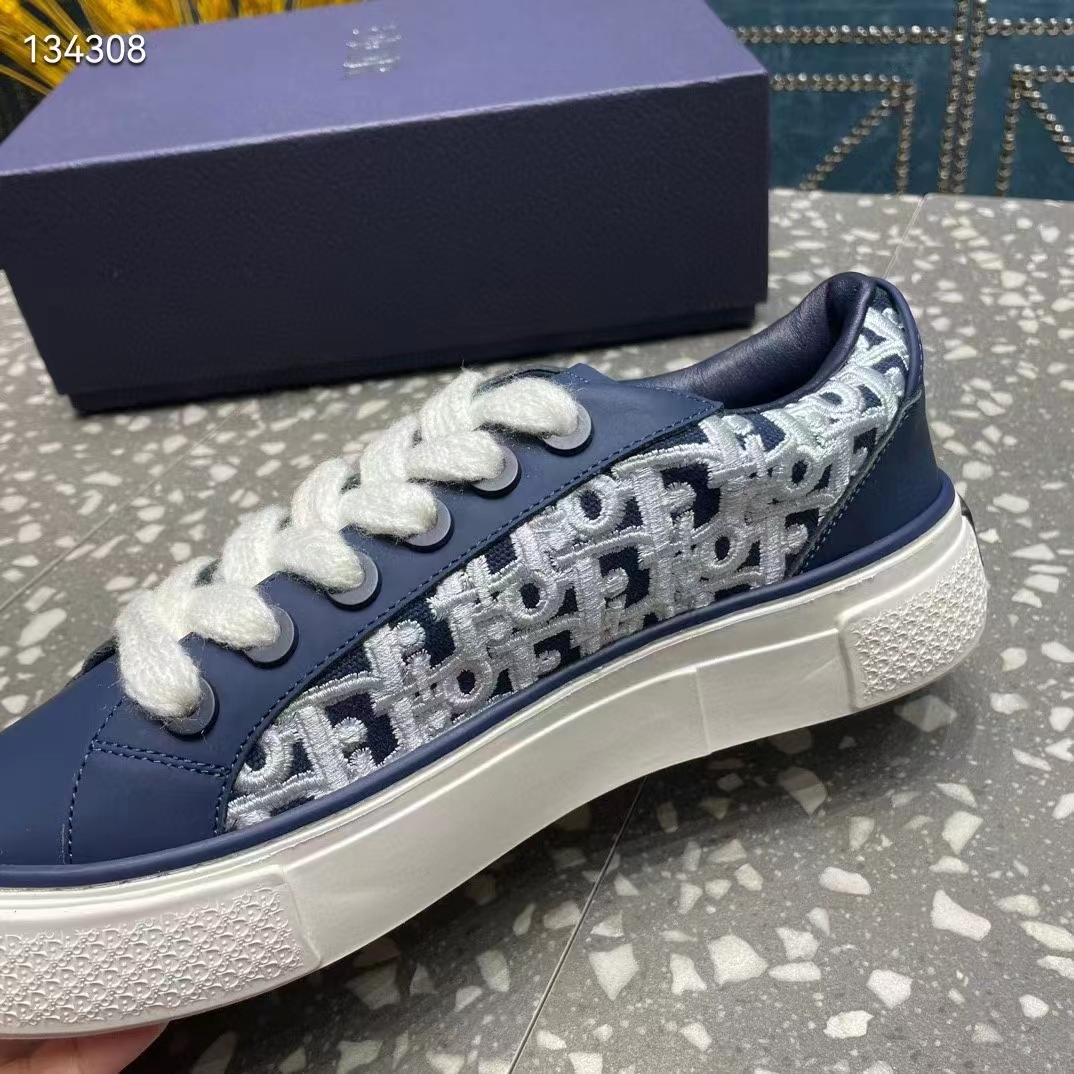 Dior Unisex CD B33 Sneaker Navy Blue Smooth Calfskin Cream Oblique Raised Embroidery
