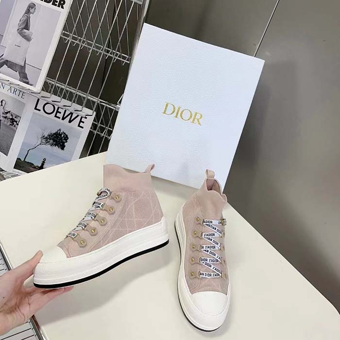 Dior Unisex CD Walk’N’Dior Sneaker Nude Macrocannage Technical Mesh