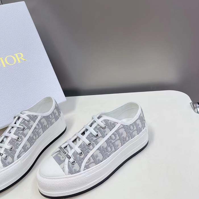 Dior Unisex Shoes CD Walk’N’Dior Sneaker Stone Gray Dior Oblique Embroidered Cotton