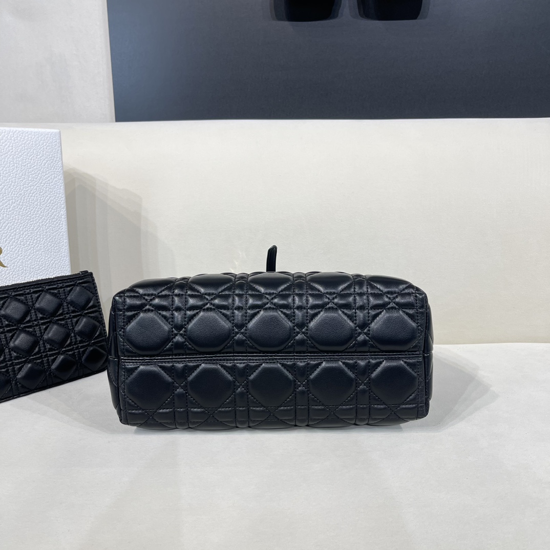Dior Women CD Large Dior Toujours Bag Black Macrocannage Calfskin
