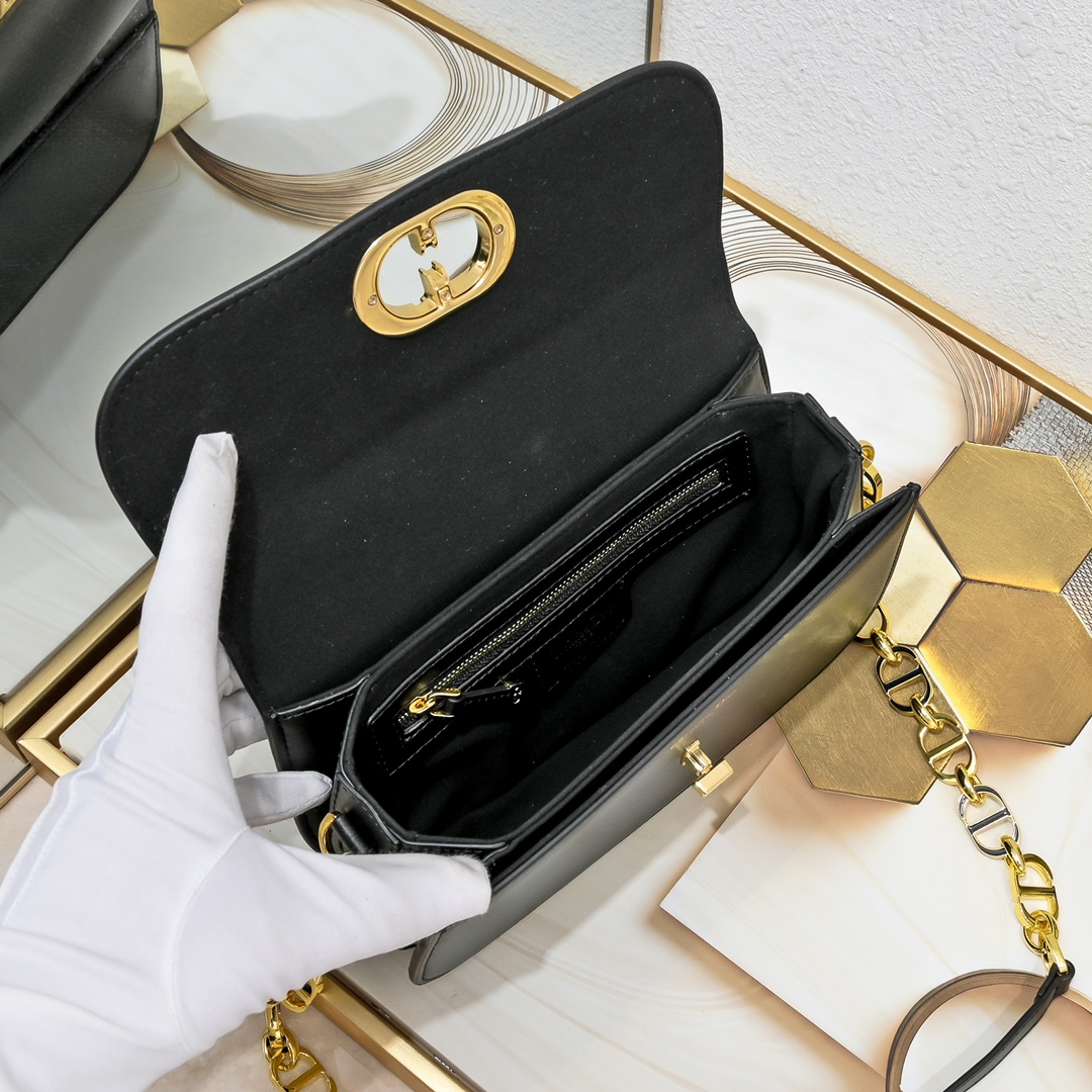 Dior Women CD Small 30 Montaigne Avenue Bag Black Box Calfskin