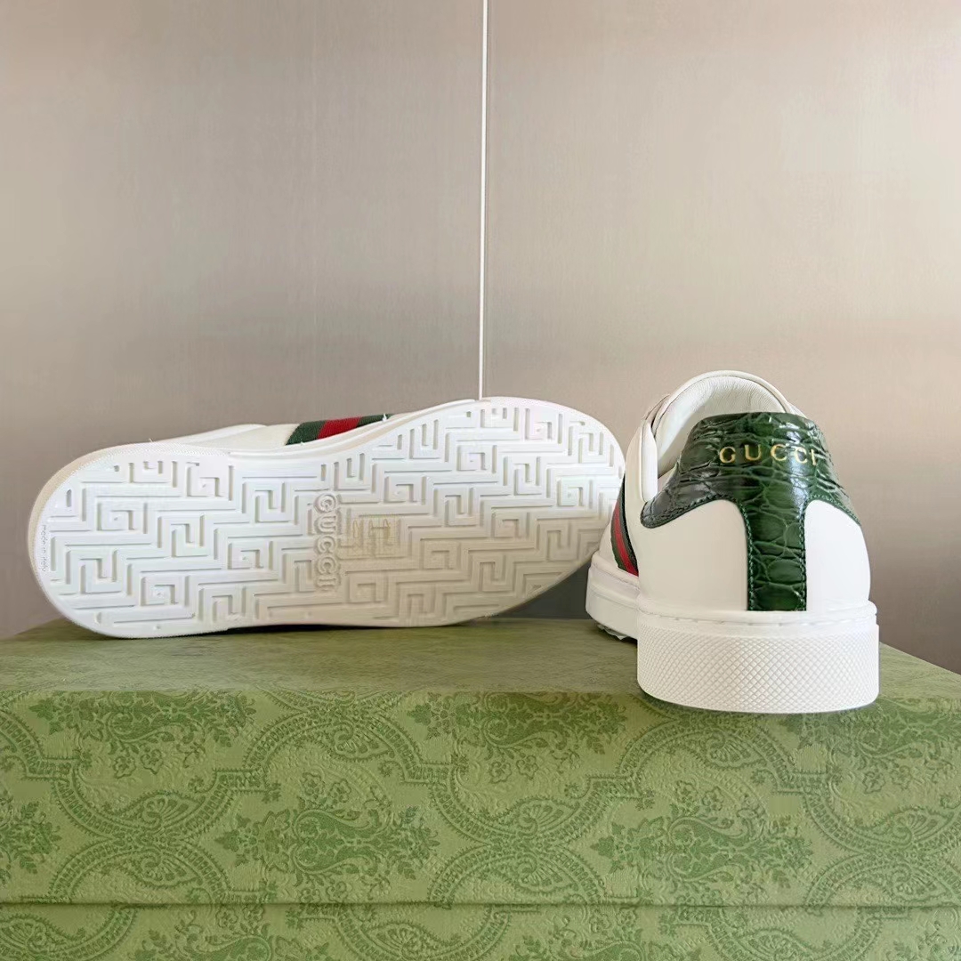 Gucci Unisex GG Ace Sneaker Web Blue White Leather Green Red Web Rubber Low Heel