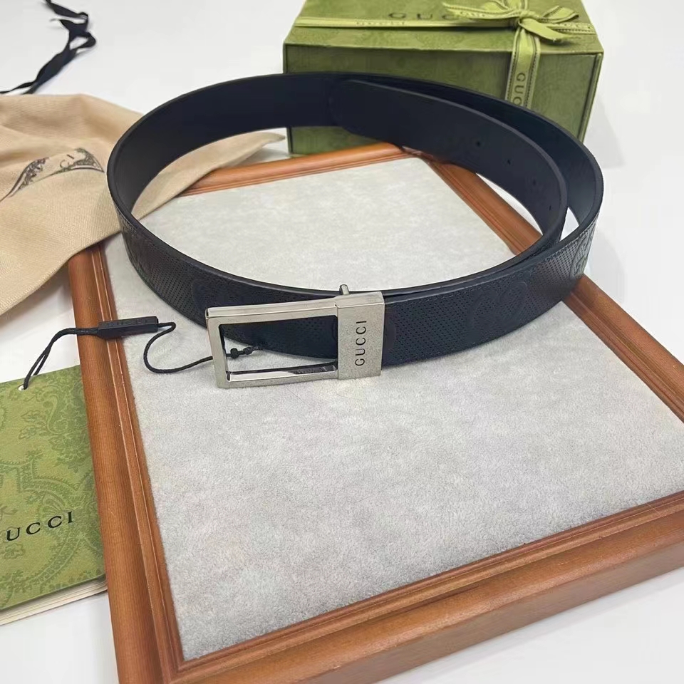 Gucci Unisex GG Belt Rectangular Buckle Black Leather 3.6 CM Width