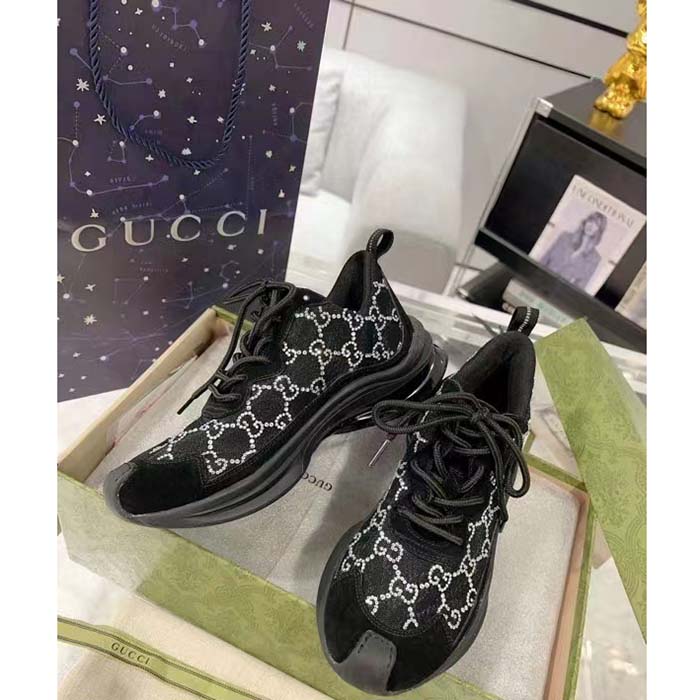 Gucci Unisex GG Gucci Run GG Crystal Mesh Sneaker Black Suede Mid 6 CM Heel