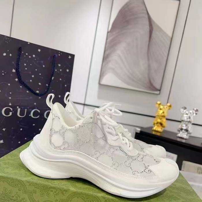 Gucci Unisex GG Gucci Run GG Crystal Mesh Sneaker White Suede Mid 6 CM Heel