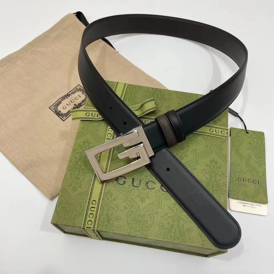 Gucci Unisex GG Reversible Belt Square G Buckle Black Leather Reverses Brown Leather