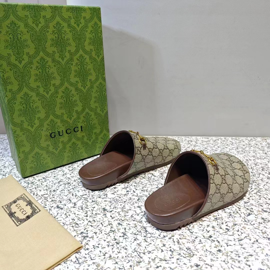 Gucci Unisex Horsebit Slipper Beige Ebony GG Supreme Leather Horsebit Flat 1 CM Heel