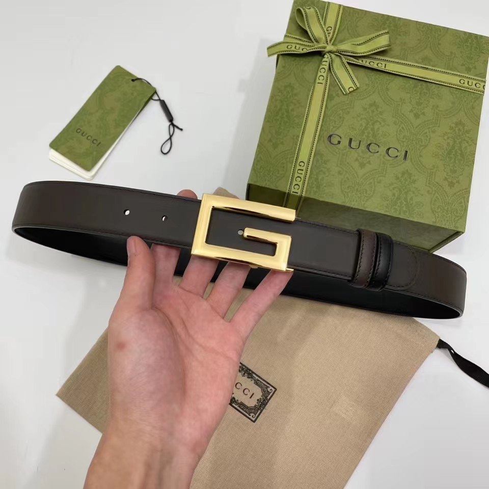 Gucci Unisex Reversible Belt Square G Buckle Black Leather Reverses Brown Leather