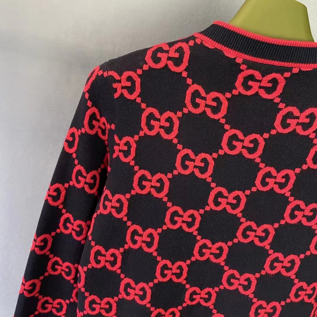 Gucci Women Wool Bouclé Jacquard Cardigan Blue Red GG Crewneck Long Sleeves