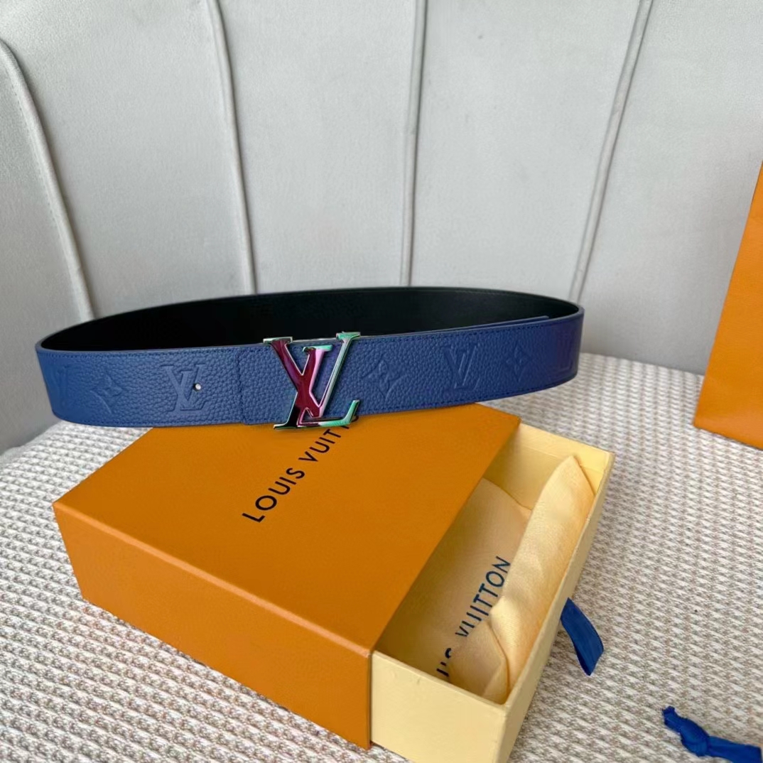 Louis Vuitton Unisex LV Initials 40 MM Reversible Belt Dark Blue Taurillon Calf Leather