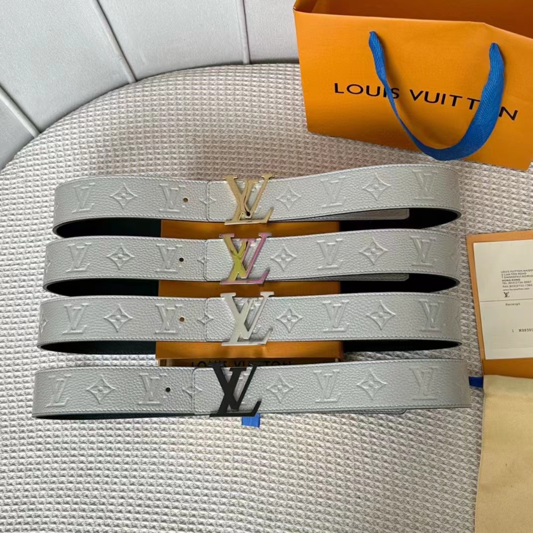 Louis Vuitton Unisex LV Initials 40 MM Reversible Belt Silver Taurillon Calf Leather