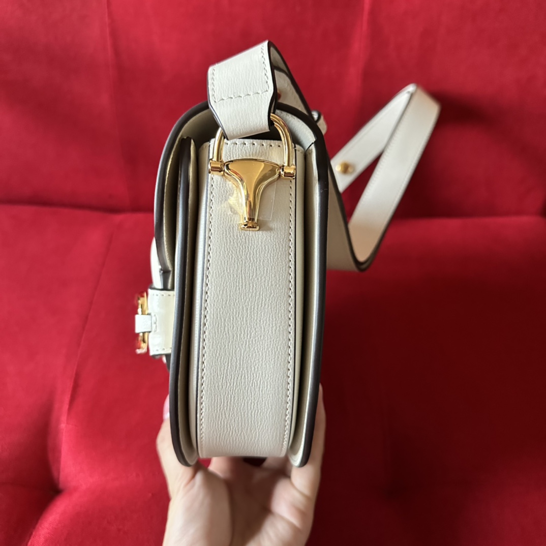 Gucci GG Women Gucci Horsebit 1955 Mini Rounded Bag White Leather Cotton Linen Lining