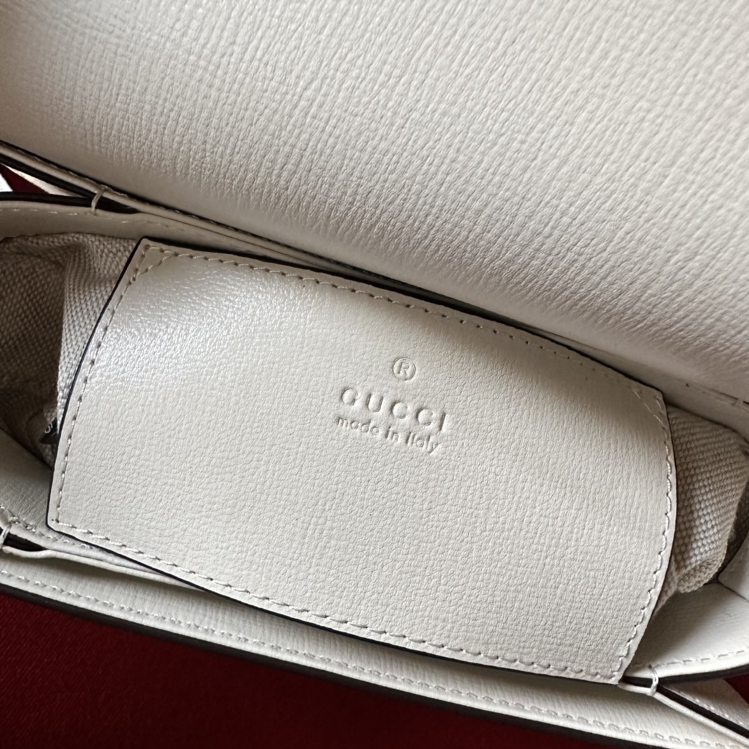 Gucci GG Women Gucci Horsebit 1955 Mini Rounded Bag White Leather Cotton Linen Lining