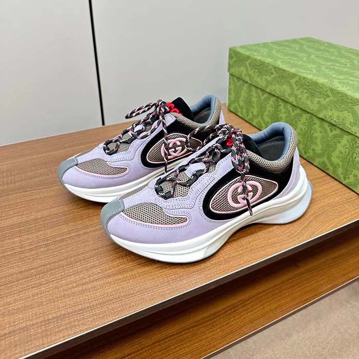 Gucci Unisex GG Run Sneaker Lilac Suede Interlocking G Bi-Color Rubbe Low Heel