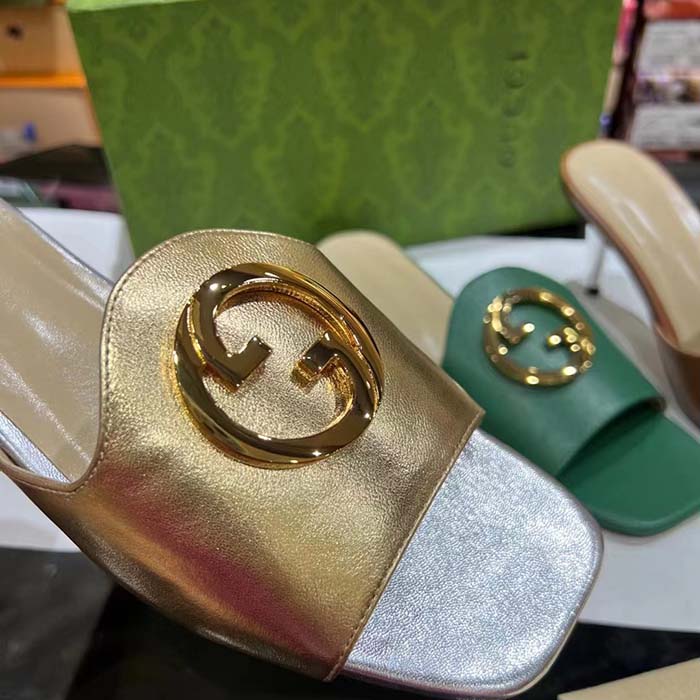 Gucci Women GG Nojum Blondie Slide Metallic Platinum Leather Round Interlocking G Flat