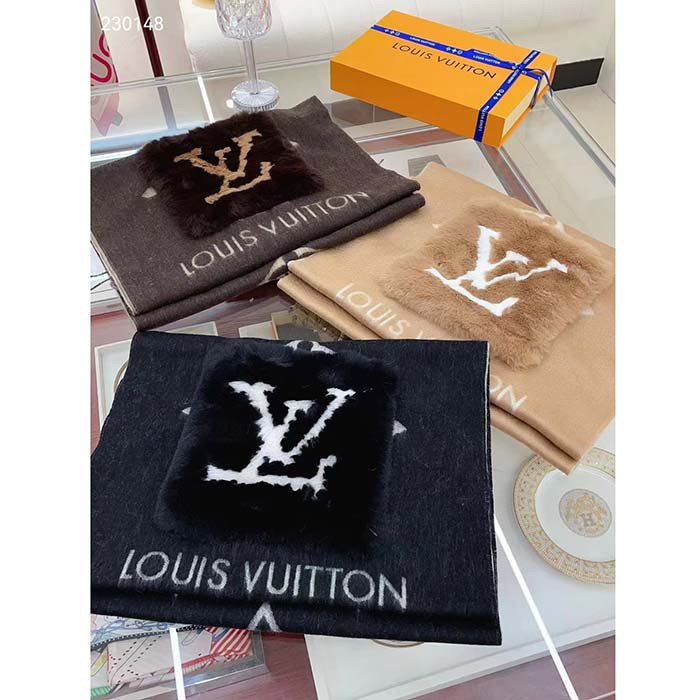 Louis Vuitton Unisex Cold Reykjavik Scarf Cashmere Mink Fur Beige Jacquard LV Initials Monogram Flowers