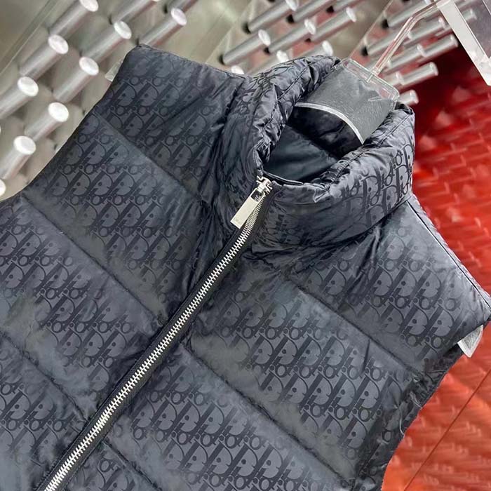 Dior Men CD Dior Oblique Sleeveless Down Jacket Gray Technical Jacquard