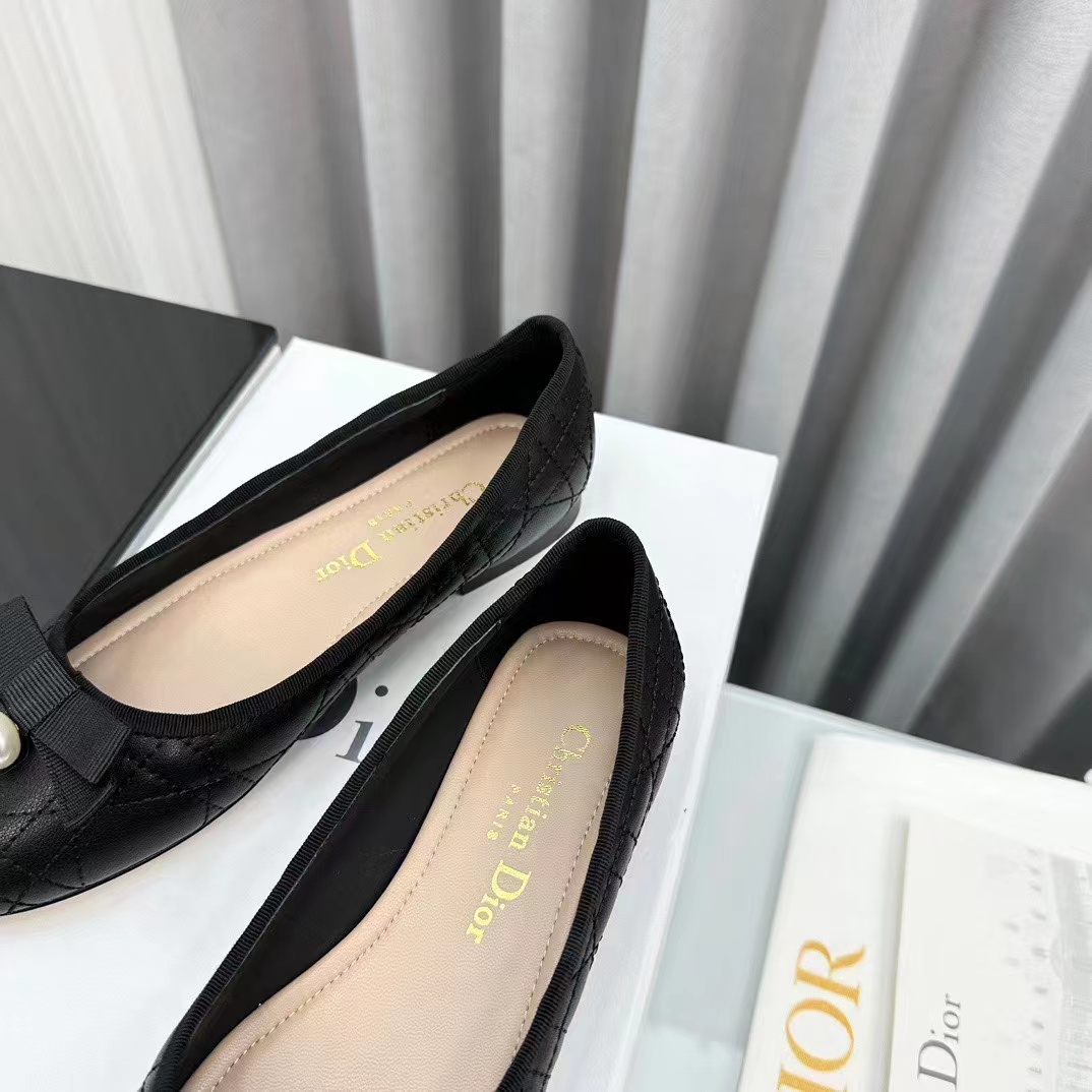 Dior Women CD Dior Ballet Flat Black Quilted Cannage Calfskin