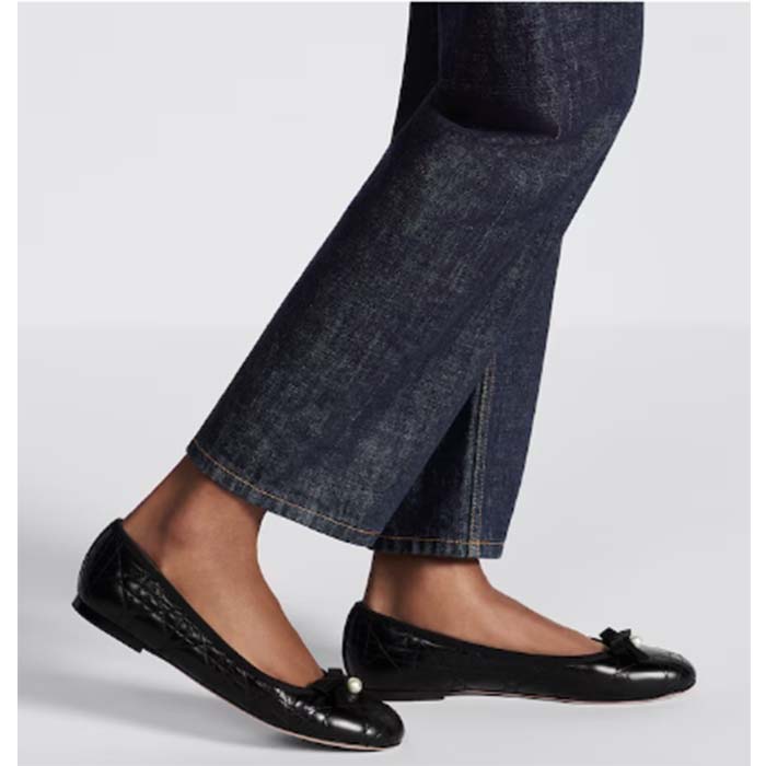 Dior Women CD Dior Ballet Flat Black Quilted Cannage Calfskin