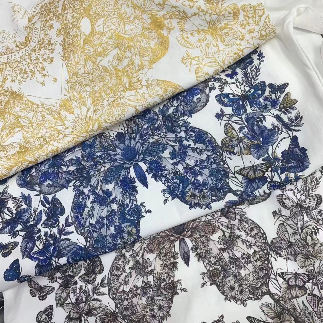 Dior Men CD T-Shirt White Cotton Linen Jersey Pastel Midnight Blue Butterfly Around The World Motif