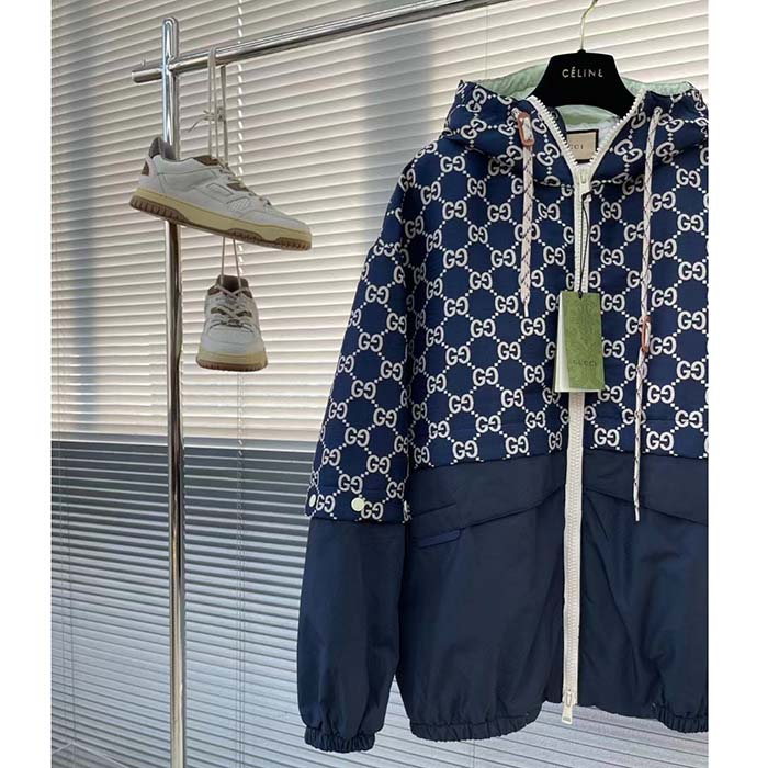 Gucci Women GG Ripstop Fabric Zip Jacket Blue Ivory GG Padded Detachable Sleeves