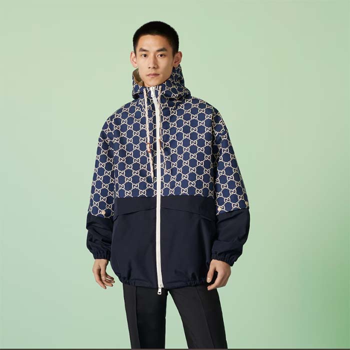 Gucci Men GG Ripstop Fabric Zip Jacket Blue Ivory GG Padded Detachable Sleeves