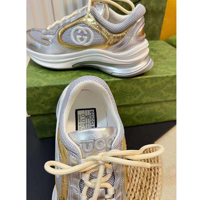 Gucci Unisex Run Sneaker Silver Metallic Leather Interlocking G Bi-Color Rubbe Low Heel
