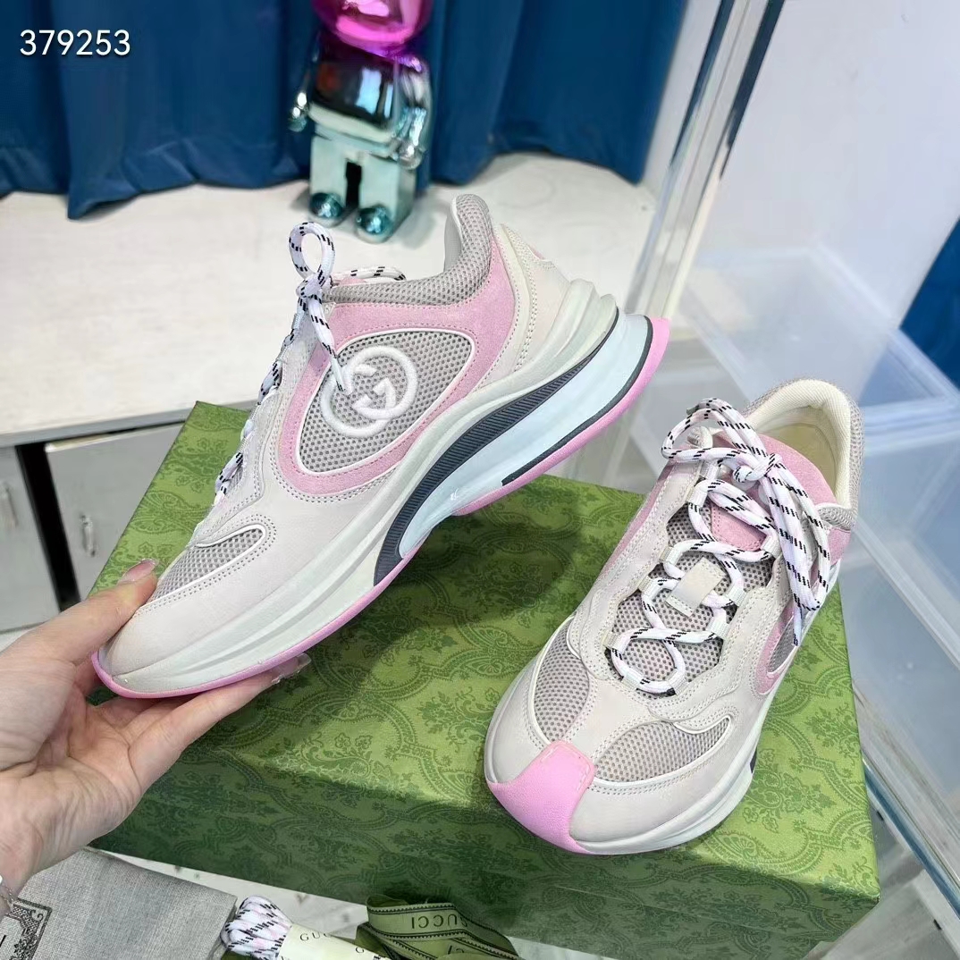 Gucci Women GG Run Sneaker Ivory Pink Suede Interlocking G Bi-Color Rubber Lace-Up Low-Heel