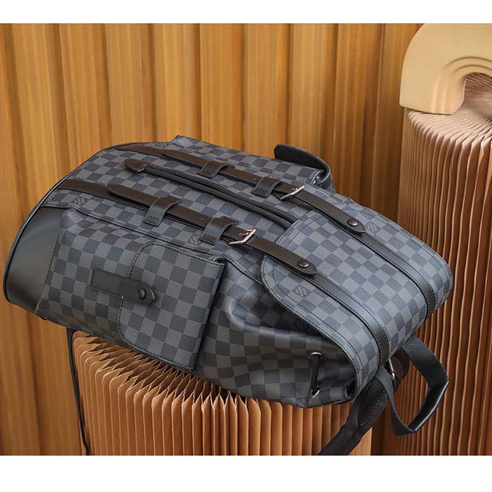 Louis Vuitton LV Unisex Christopher PM Damier Graphite Canvas Grey Body Flap Opening