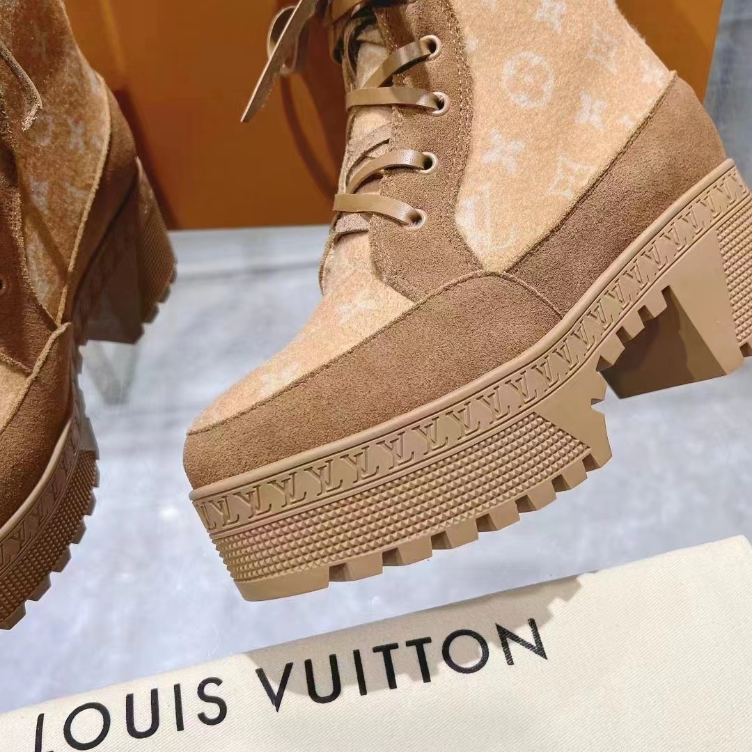 Louis Vuitton LV Women Laureate Platform Desert Boot Beige Monogram Wool Leather Laces Treaded Rubber