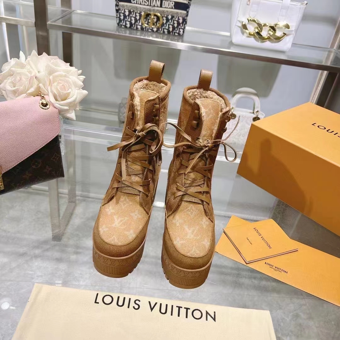 Louis Vuitton LV Women Laureate Platform Desert Boot Beige Monogram Wool Leather Laces Treaded Rubber
