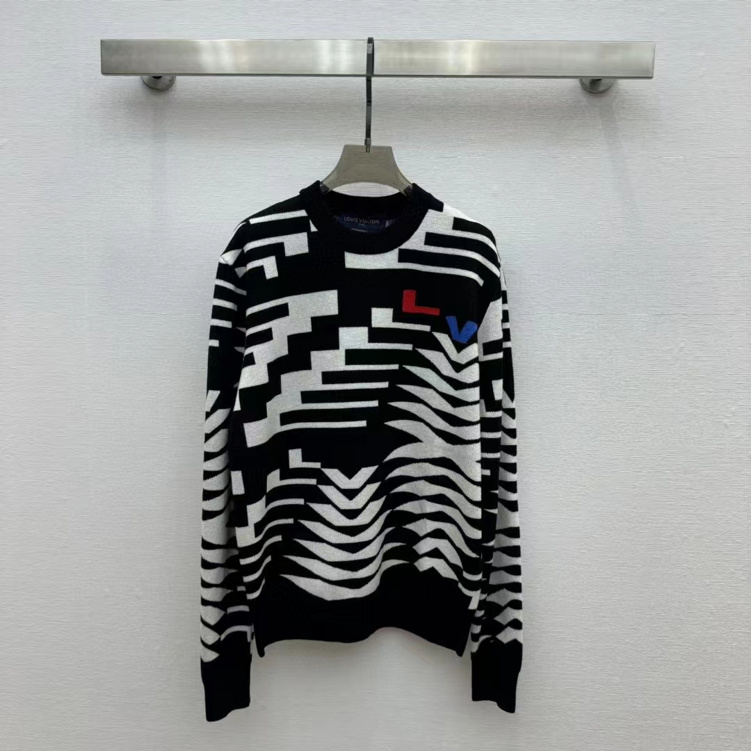 Louis Vuitton Women LV SKI Wool Pullover Regular Fit Fir Tree Jacquard Signature All Over