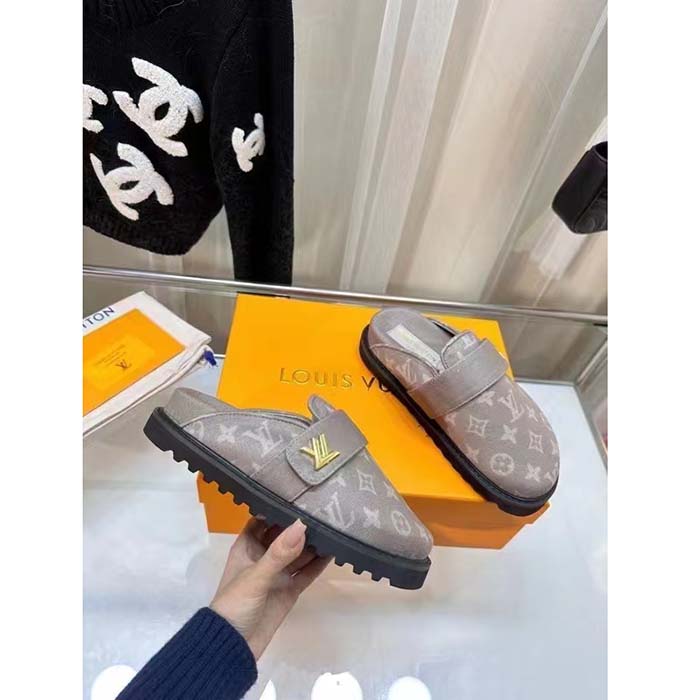 Louis Vuitton Unisex LV Cosy Flat Comfort Clog Light Gray Monogram Wool Anatomic Footbed