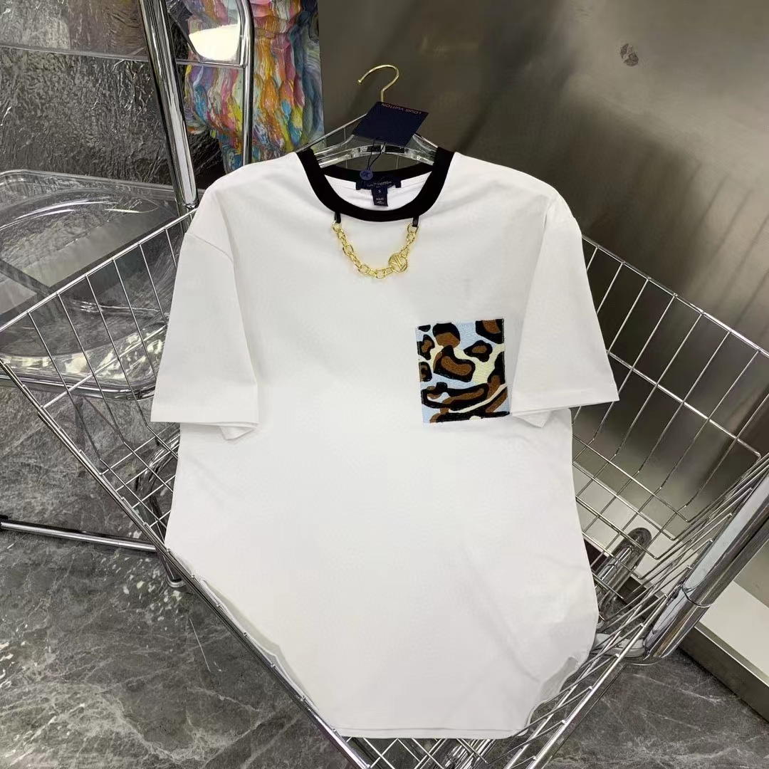 Louis Vuitton Men Animal Sequin T-Shirt Cotton White LV Golden Chain