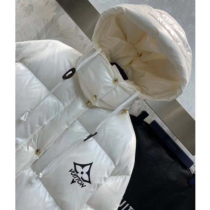 Louis Vuitton Men LV SKI Glossy Nylon Puffer Jacket Polyamide White