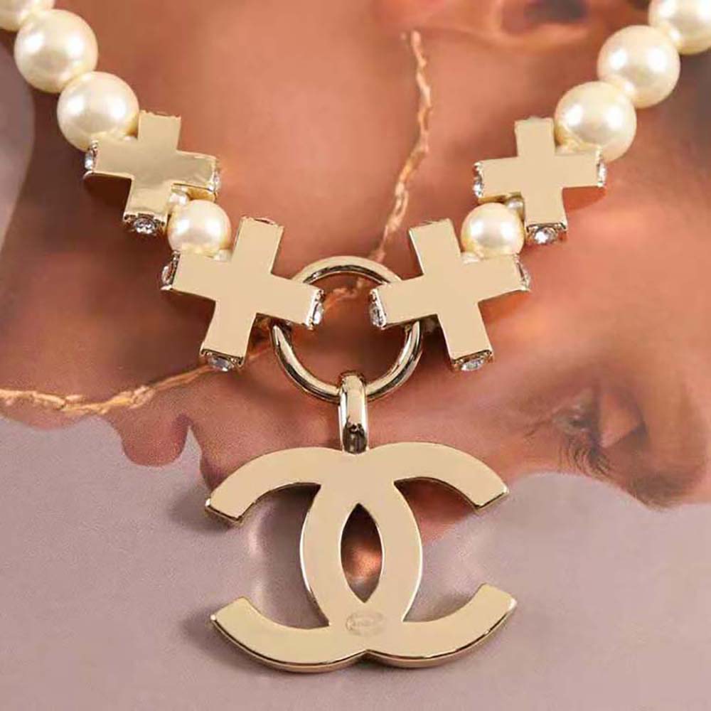 Chanel Women Pendant Earrings in Metal Glass Pearls & Strass