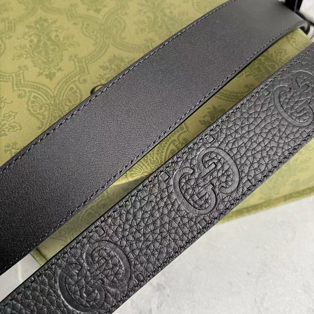 Gucci GG Unisex Rubber-Effect Leather Belt Black Square Buckle 3.3 CM Width