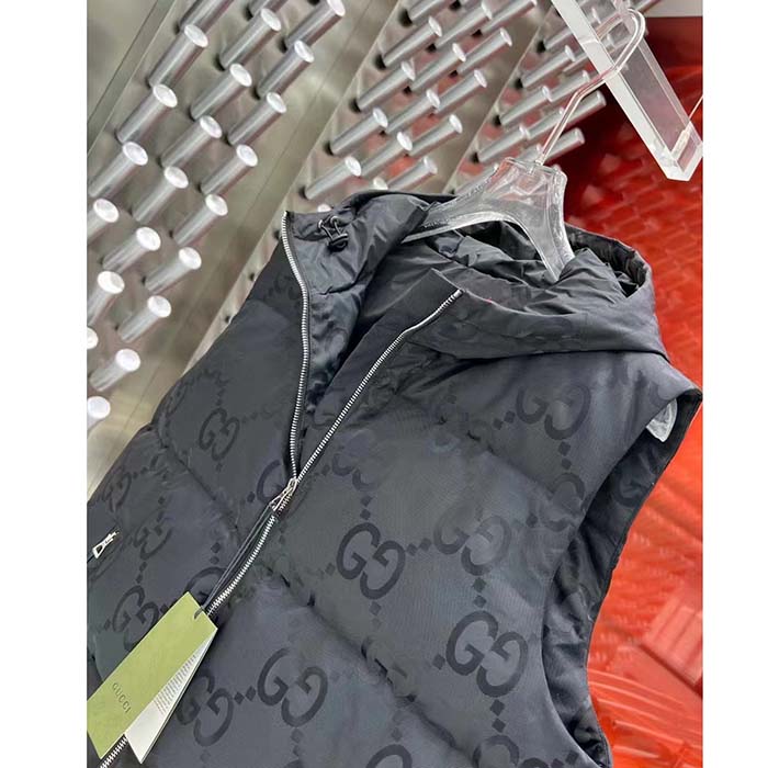Gucci Men Jumbo GG Canvas Vest Padding Front Pockets Zip Closure Hood Zip Pocket