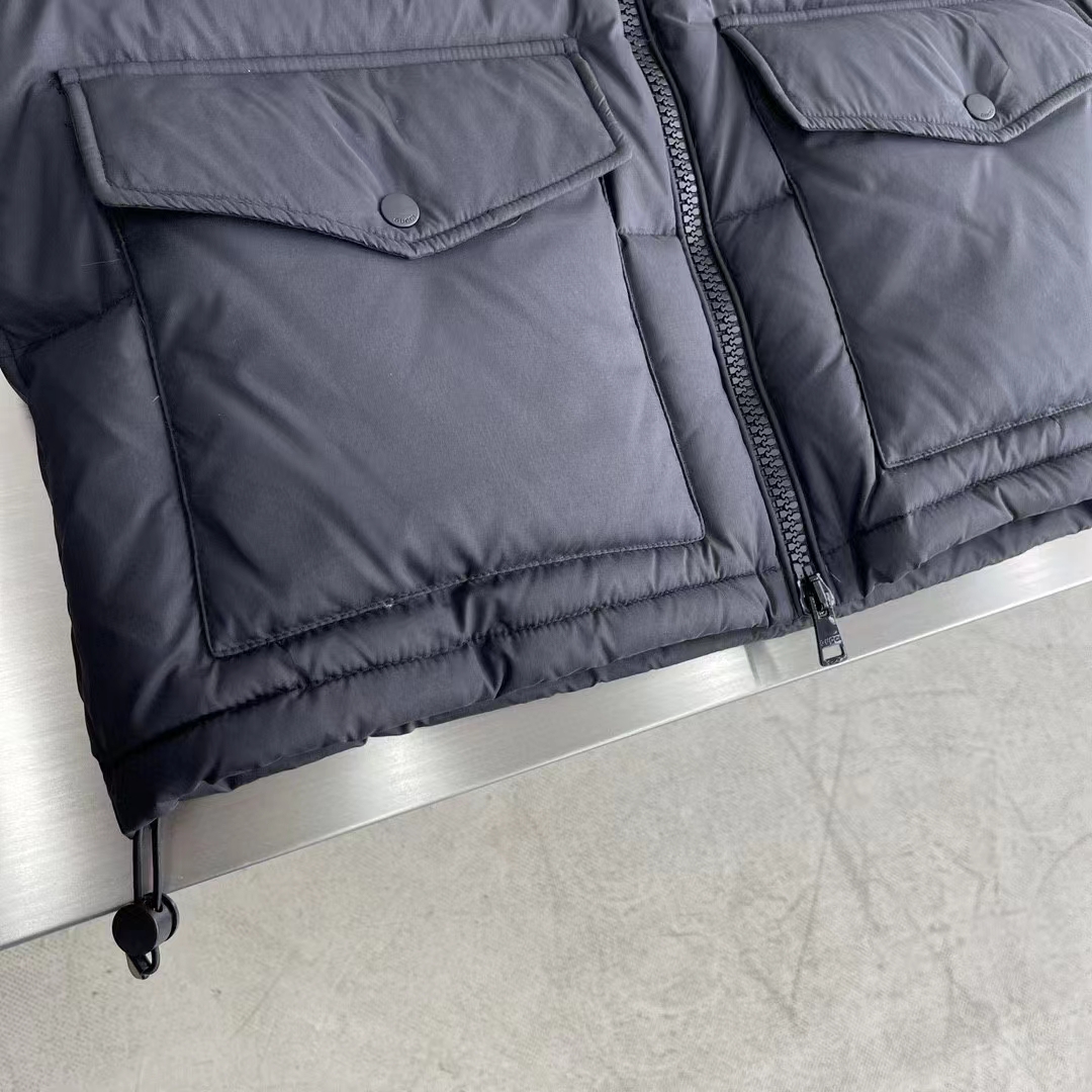 Gucci Men Nylon Down Jacket GG Iserts Black Canvas High Neck Velcro Cuffs Zip Closure