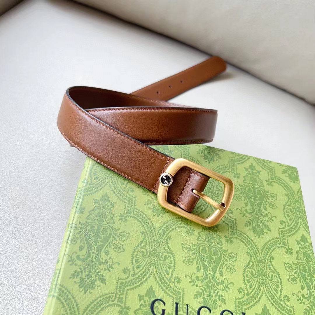 Gucci Unisex GG Belt Rectangular Buckle Cuir Leather Antique Brass Hardware 3 CM Width