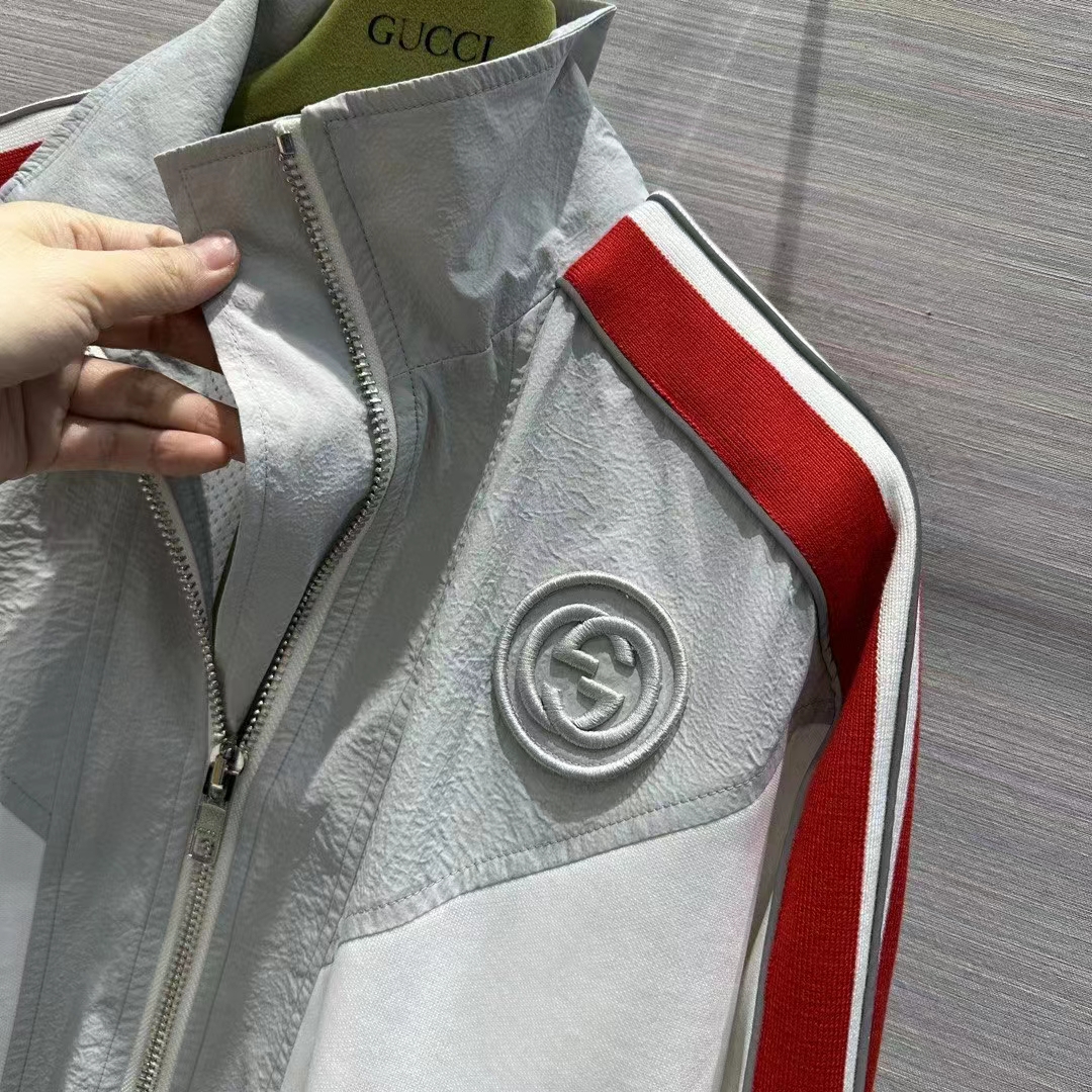 Gucci Men GG Technical Jersey Zip Sweatshirt Interlocking G Embroidered Patch High Neck Dropped Shoulder