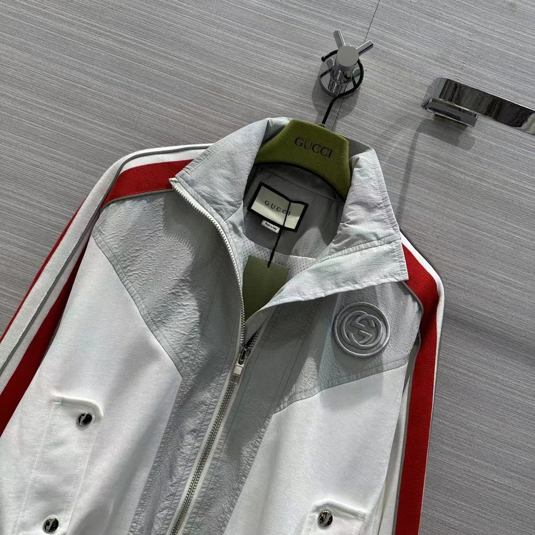 Gucci Men GG Technical Jersey Zip Sweatshirt Interlocking G Embroidered Patch High Neck Dropped Shoulder