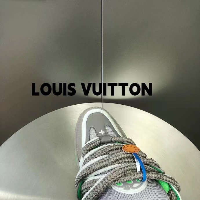 Louis Vuitton LV Unisex Skate Sneaker Grey Mix Materials Grained Calf Leather Technical Mesh