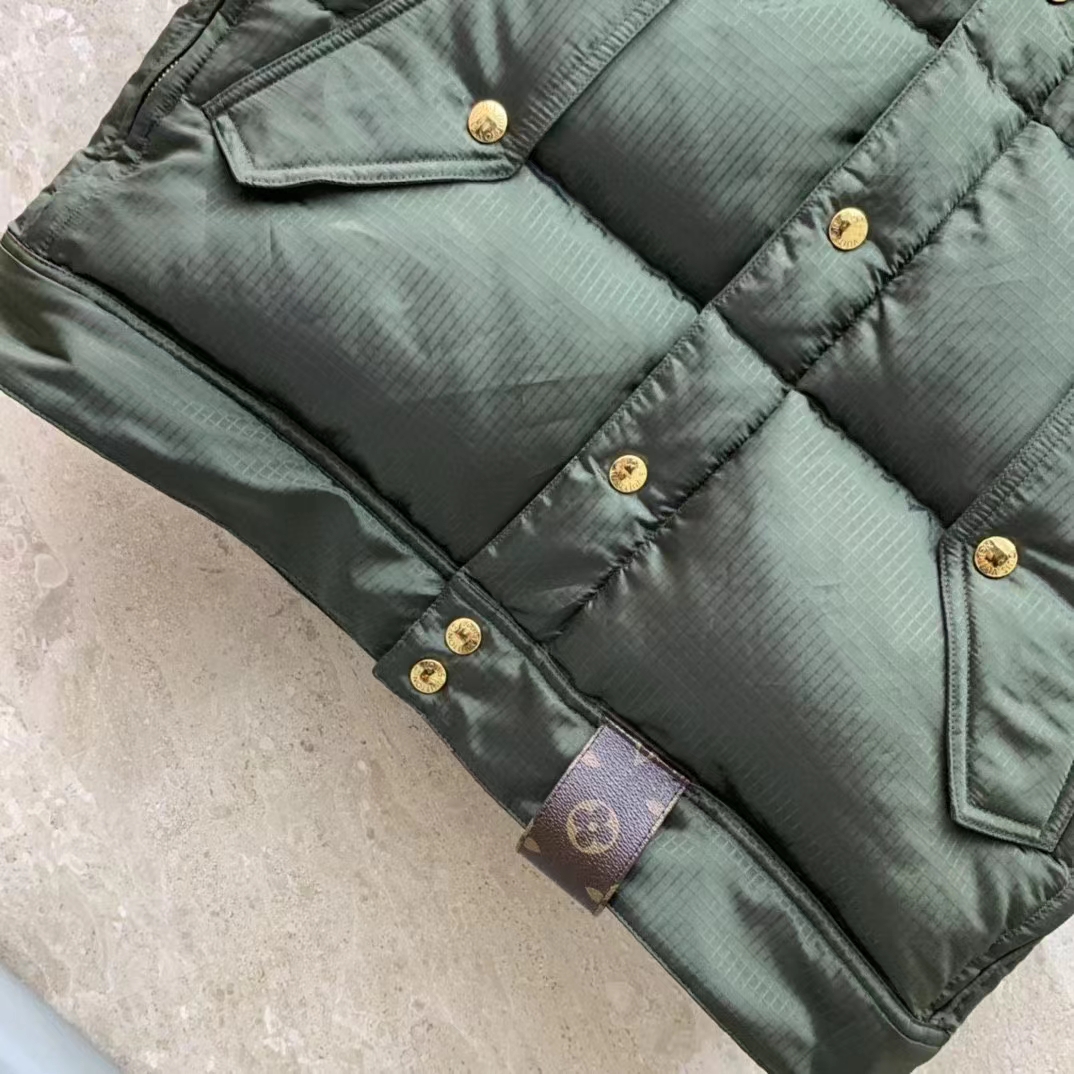 Louis Vuitton LV Men Leather Accent Sleeveless Puffer Jacket Khaki Beige Regular Fit